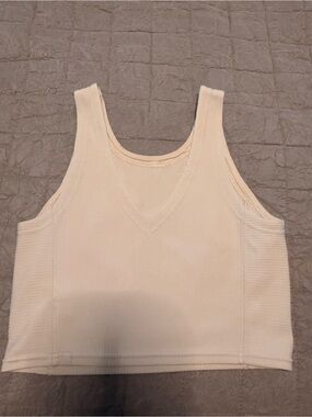 Lulu White Ribbed V-Neck Crop Tank Top